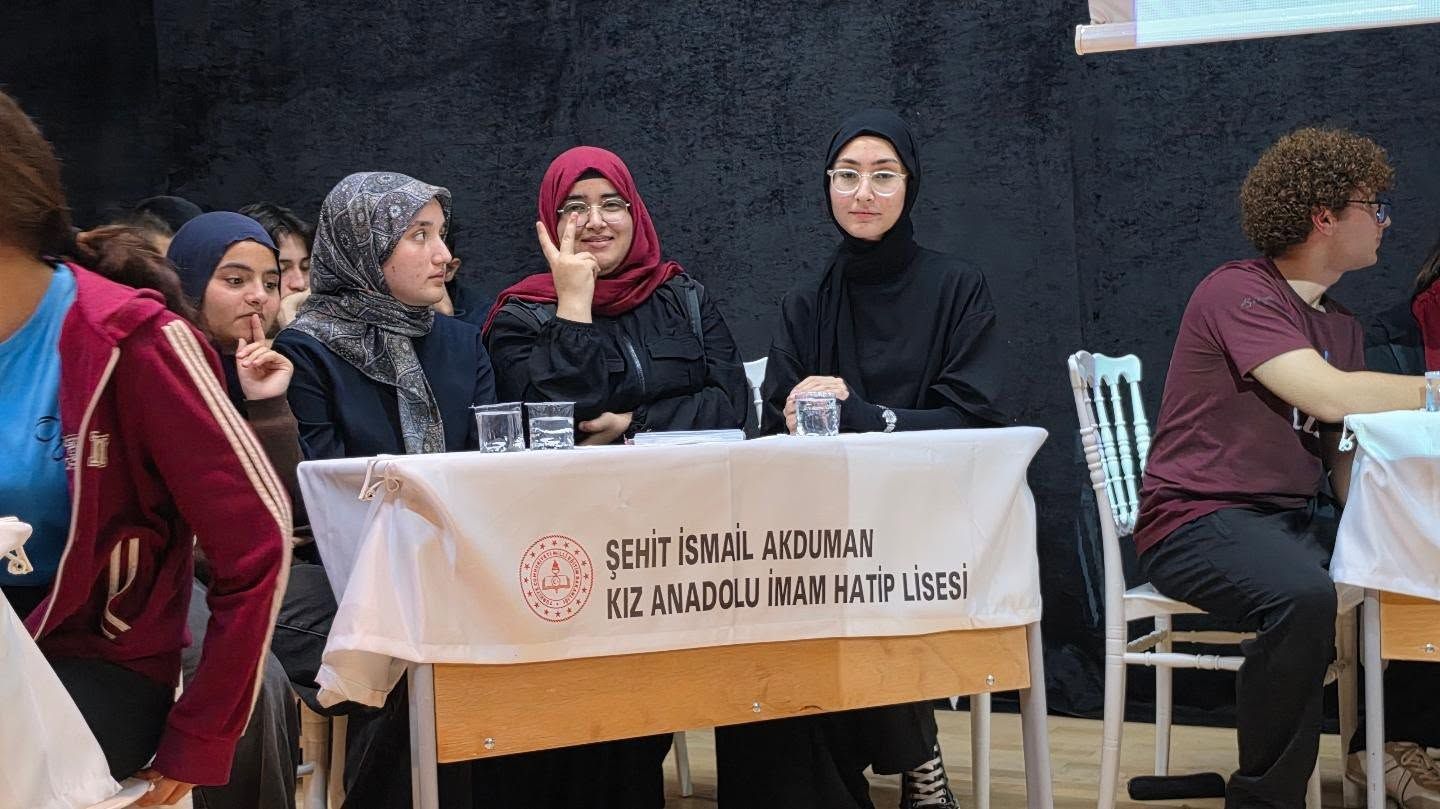 Osmaniye Kadirli'de Bilgi Yarışmasının Şampiyonu Belli Oldu2