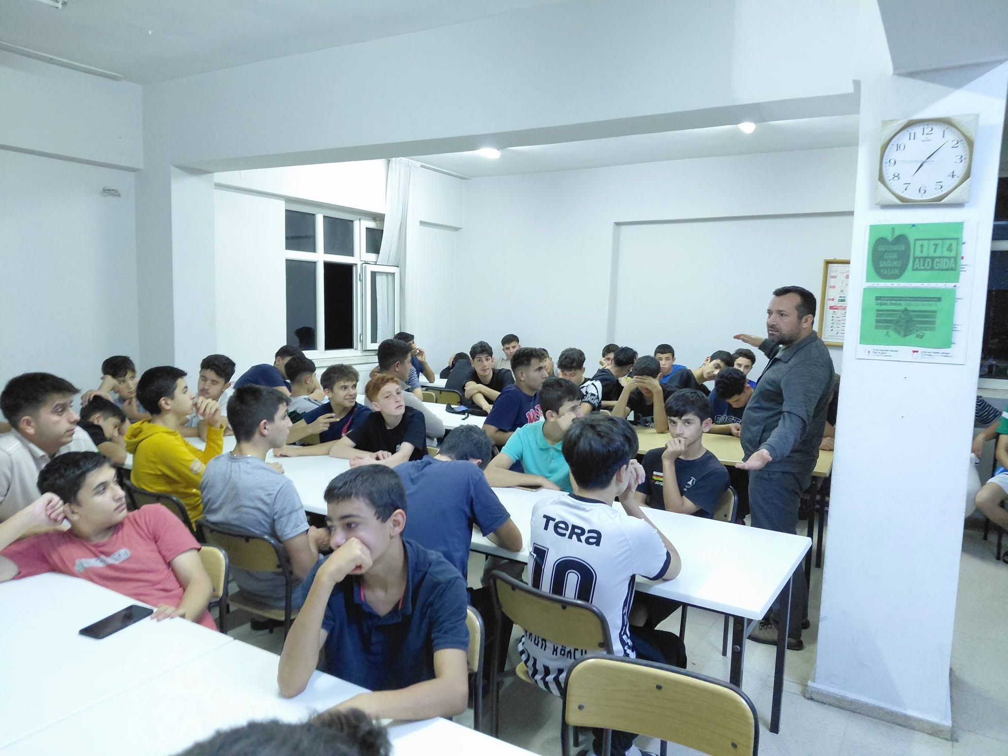Osmaniye Kadirli'de Müftülükten Gençlere Yurt Ziyareti2