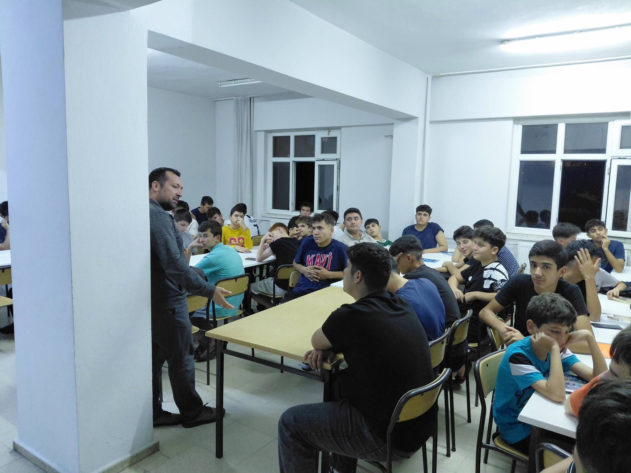 Osmaniye Kadirli'de Müftülükten Gençlere Yurt Ziyareti3