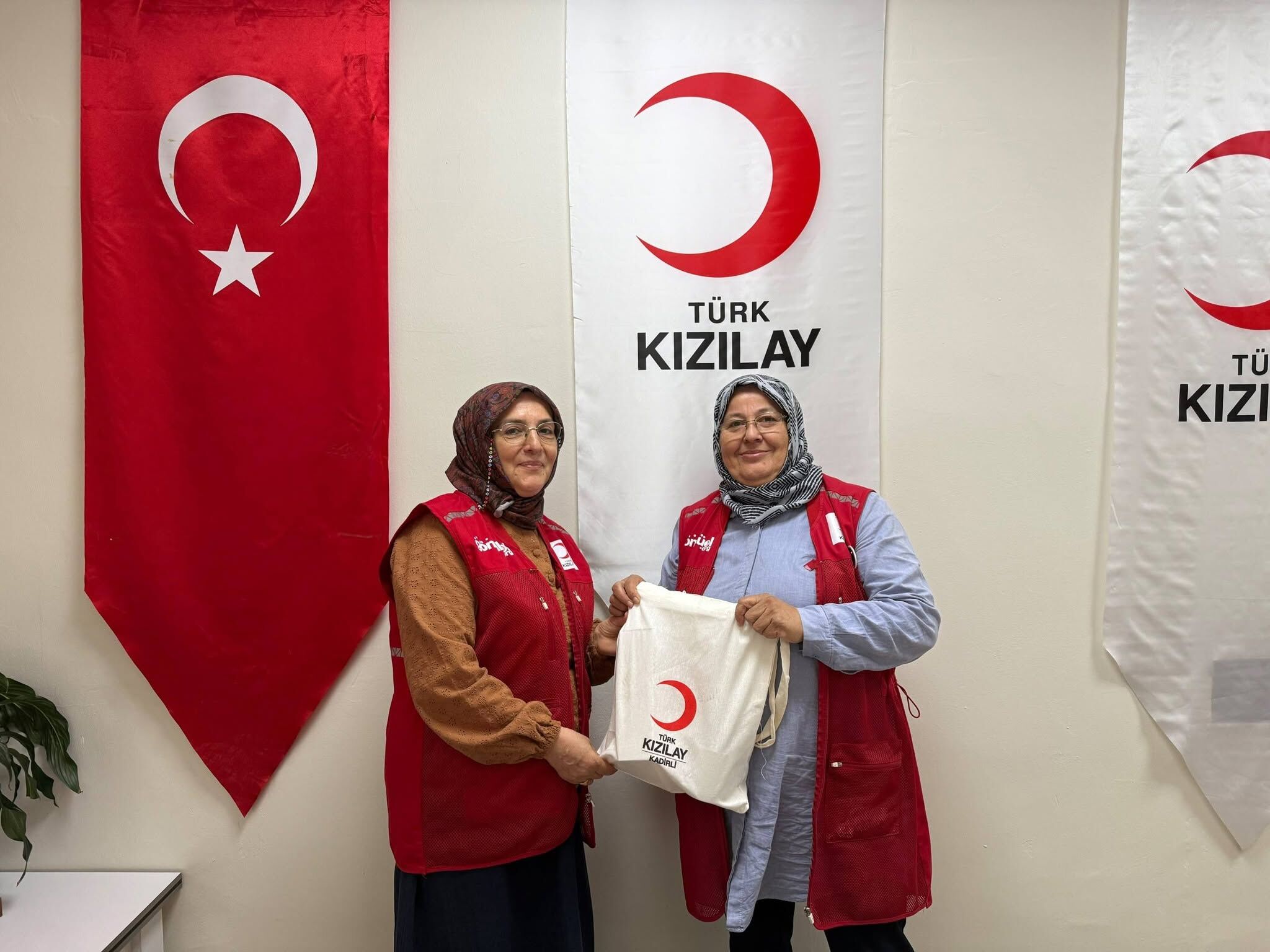 Osmaniye Kızılay’dan Düziçi Temsilciliğine Ziyaret5