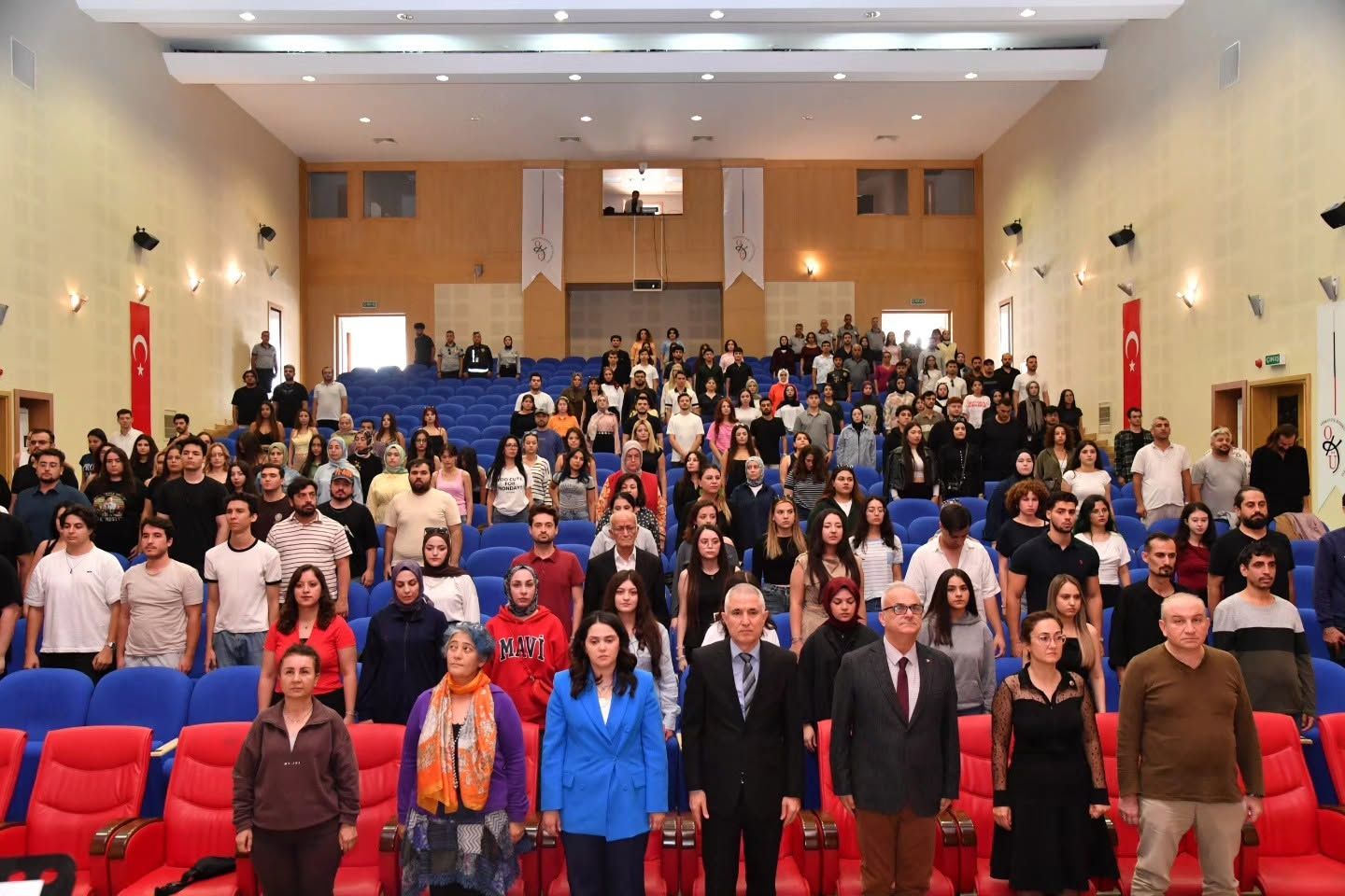 Osmaniye Okü'de Cumhuriyet Coşkusu Türkülerle Yaşandı1