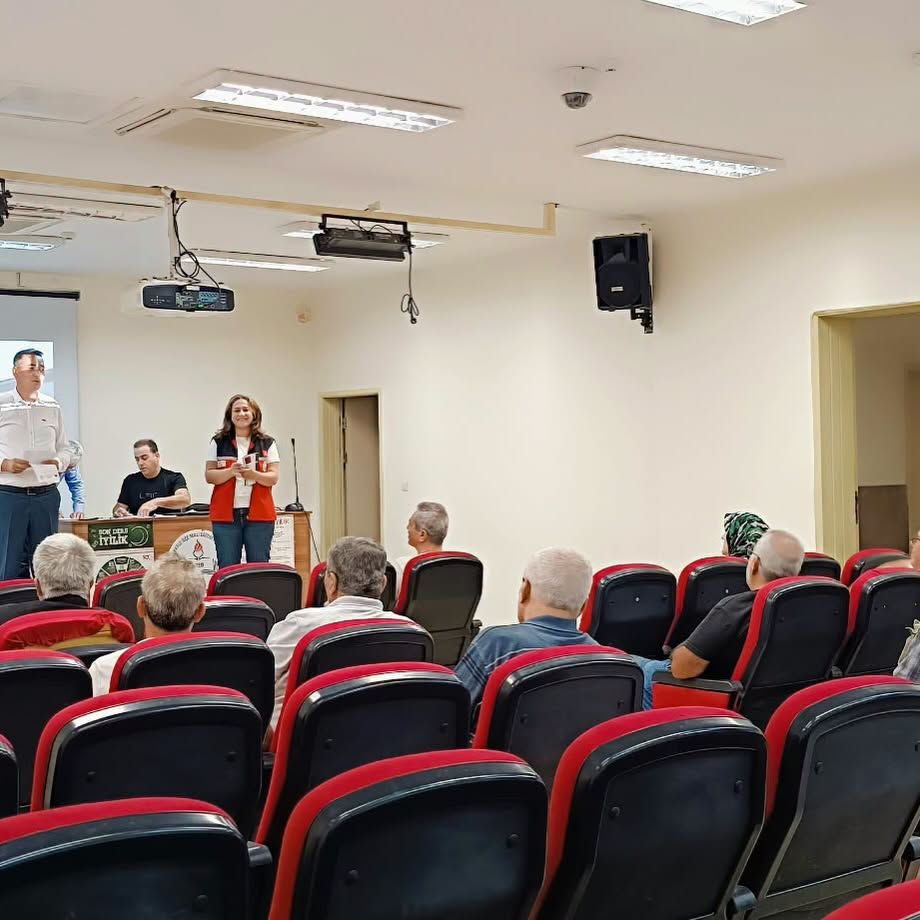 Osmaniye Toprakkale'de Servisçilere Sosyal Hizmet Eğitimi2