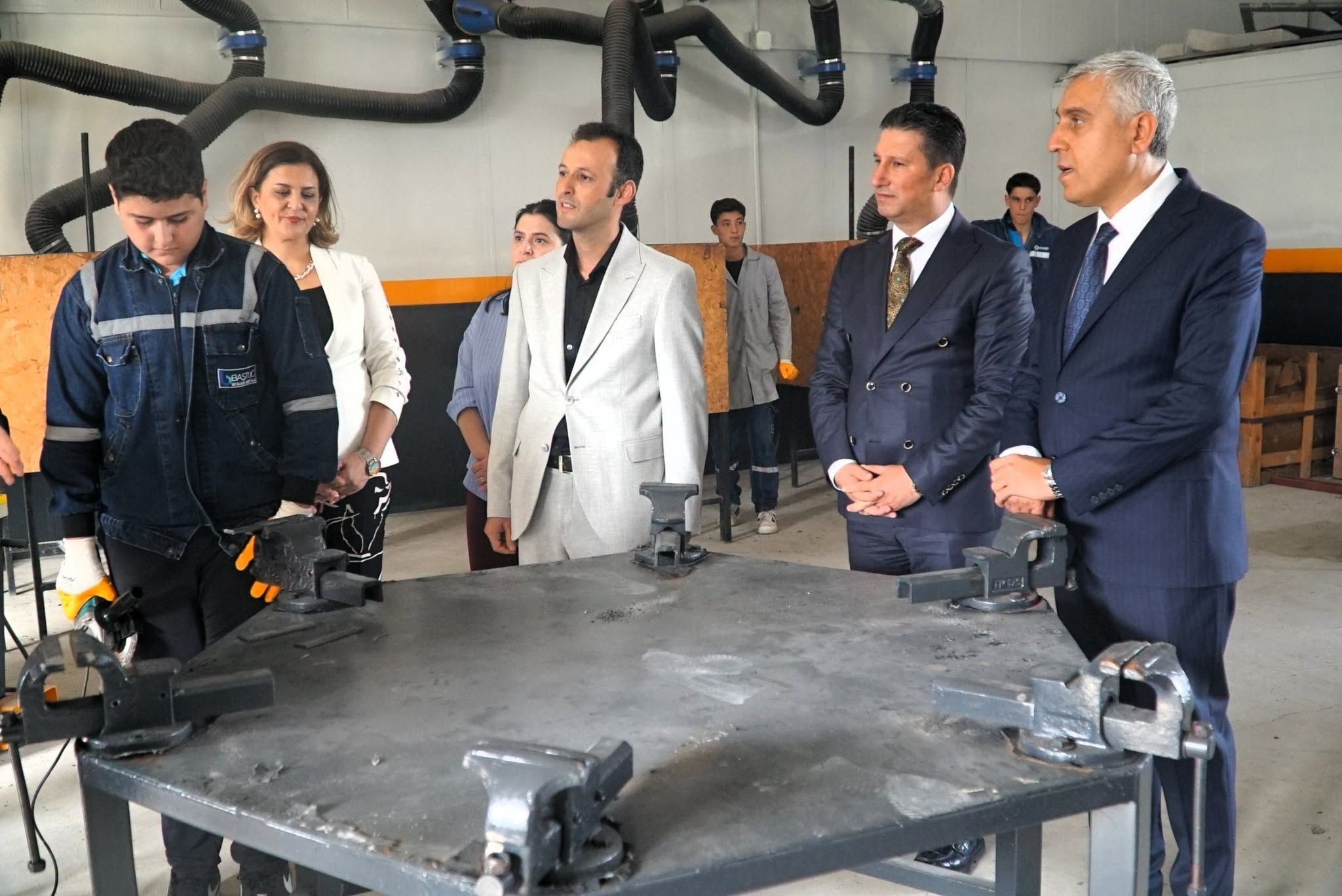 Osmaniye Valisi Serdengeçti'den Meslek Lisesine Ziyaret6