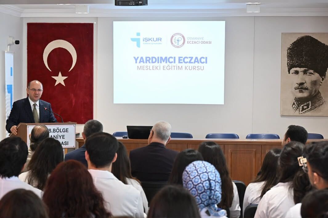 Osmaniye’de 25 Kursiyere Yardımcı Eczacı Eğitimi4