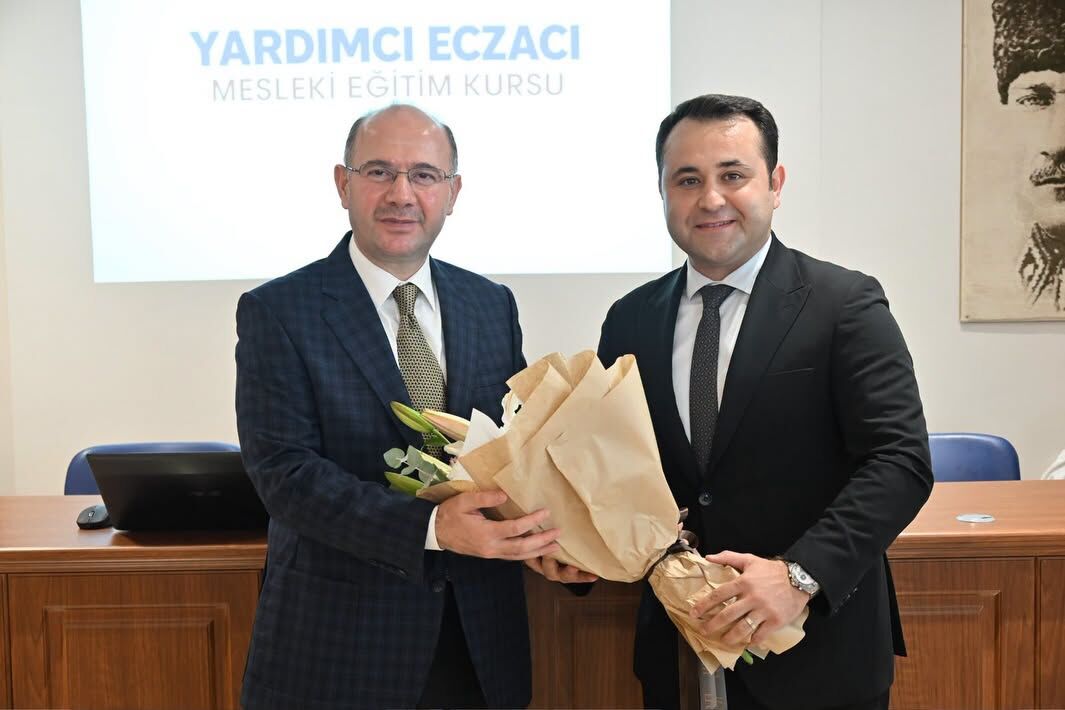 Osmaniye’de 25 Kursiyere Yardımcı Eczacı Eğitimi5