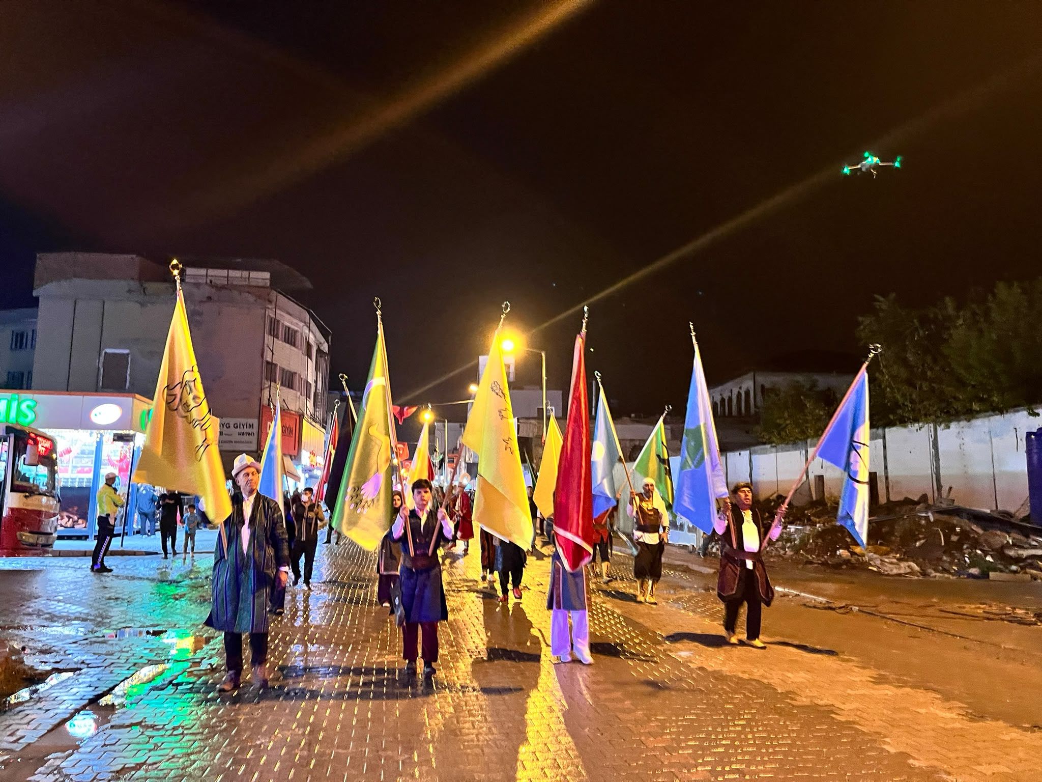 Osmaniye’de 29 Ekim Coşkusu Protokol Ve Vatandaşlar Yürüdü (1)