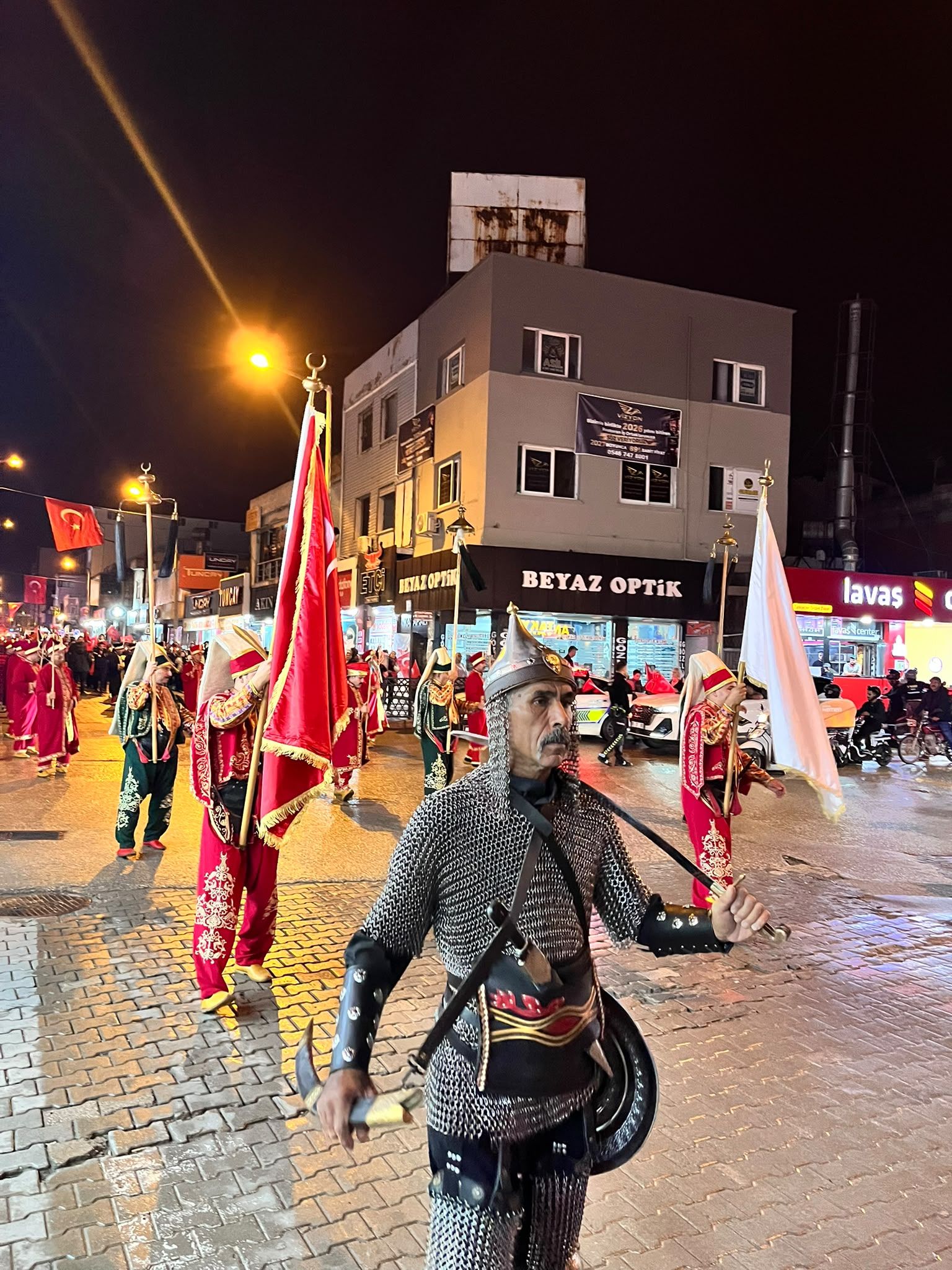 Osmaniye’de 29 Ekim Coşkusu Protokol Ve Vatandaşlar Yürüdü (4)