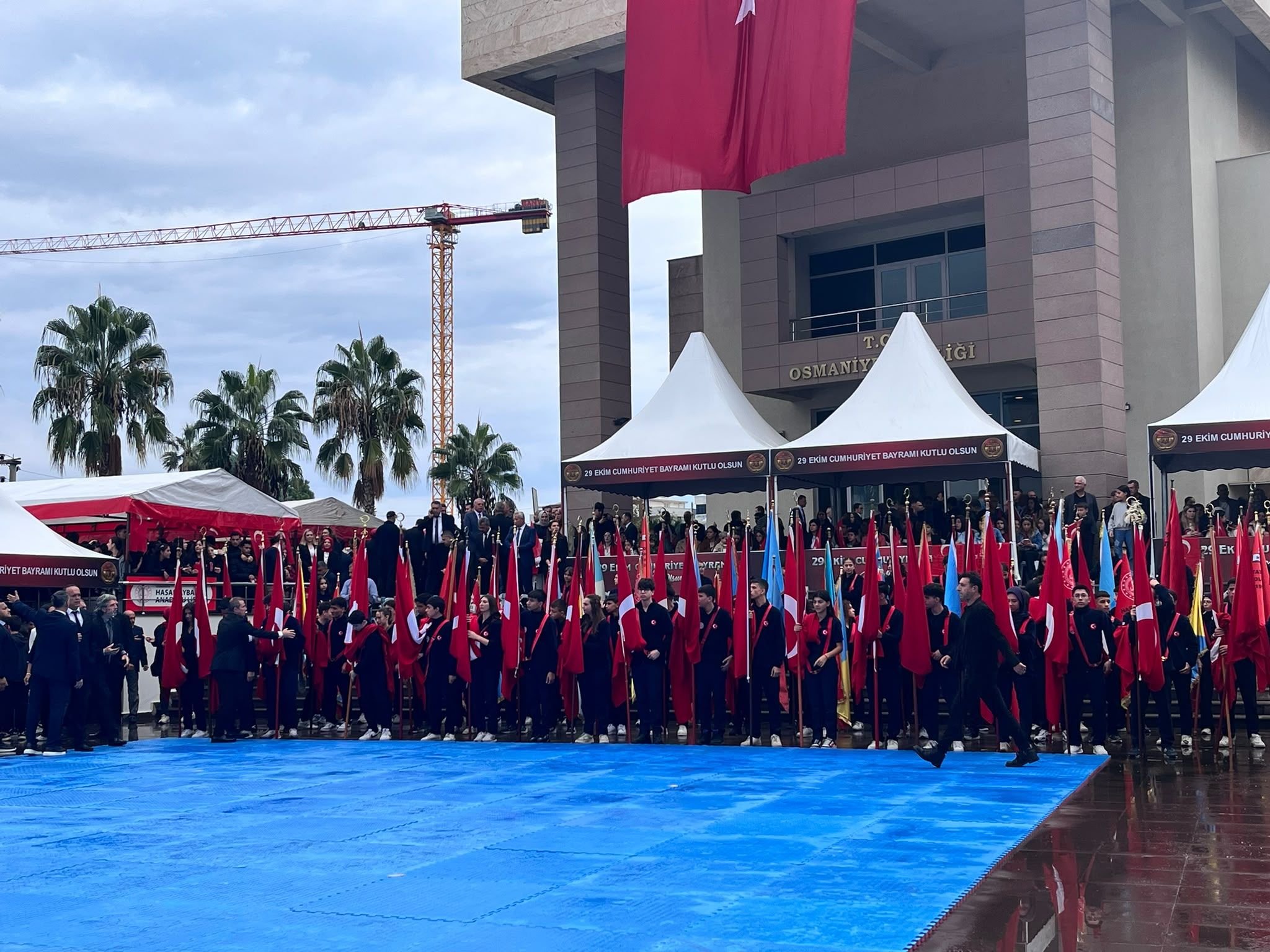 Osmaniye’de 29 Ekim Cumhuriyet Bayramı Coşkuyla Kutlanıyor (1)