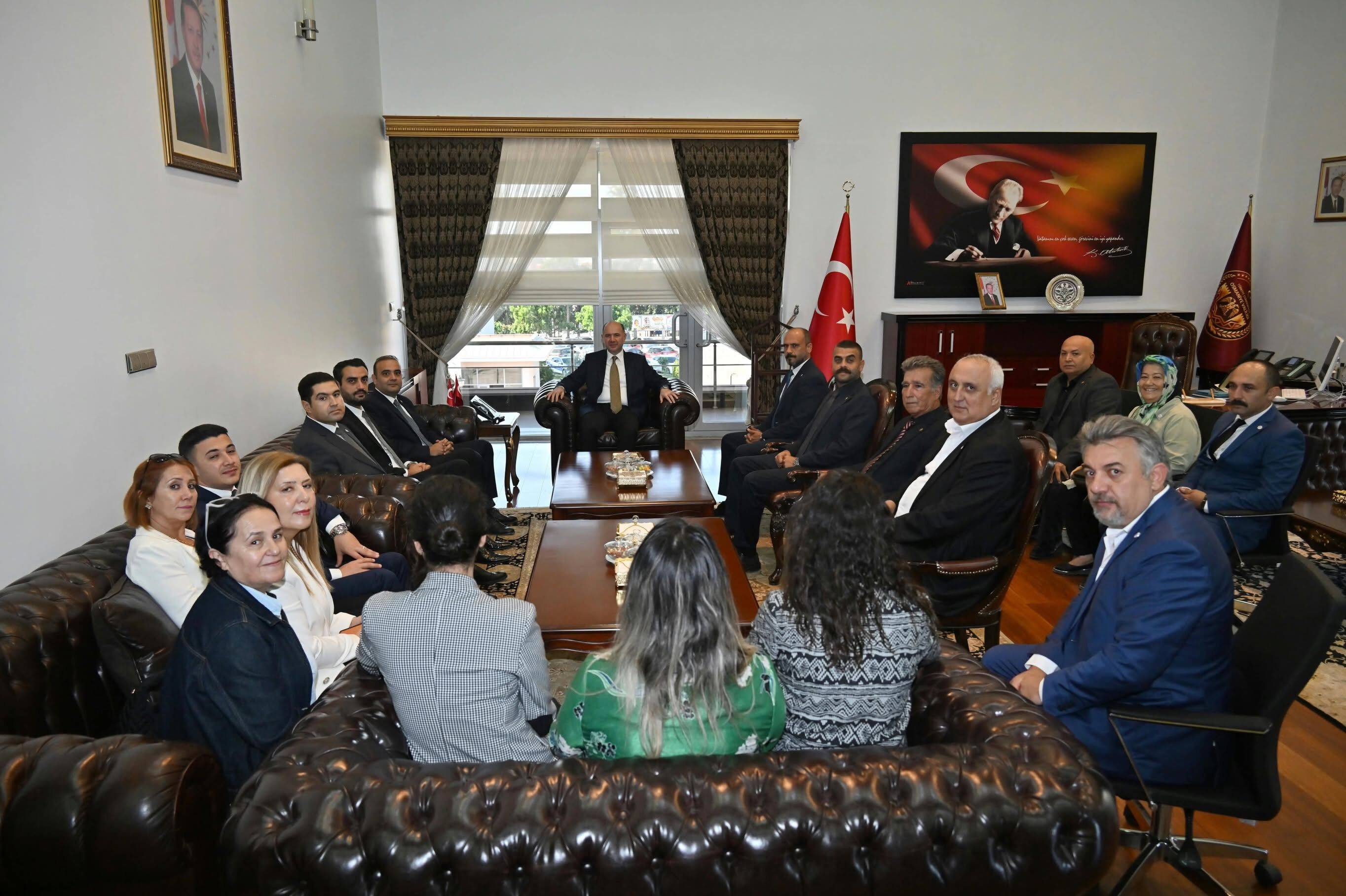 Osmaniye’de Avni Güvel’den Vali Serdengeçti’ye Ziyaret2