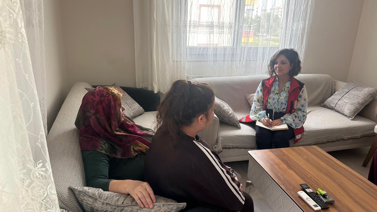 Osmaniye'de Engelli Ve Yaşlılara Hane Ziyareti3