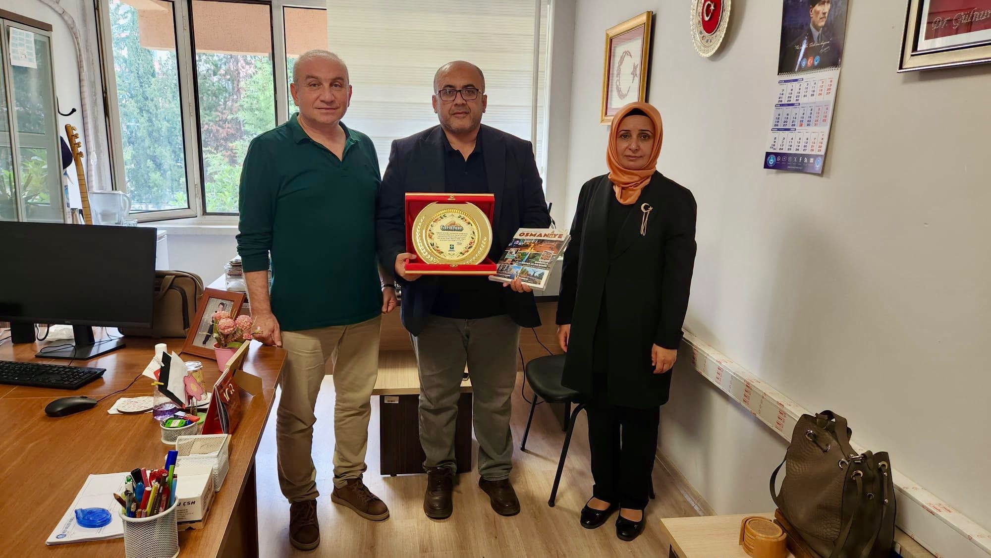 Osmaniye'de Fıstıkfest'e Destek Verenlere Plaket7