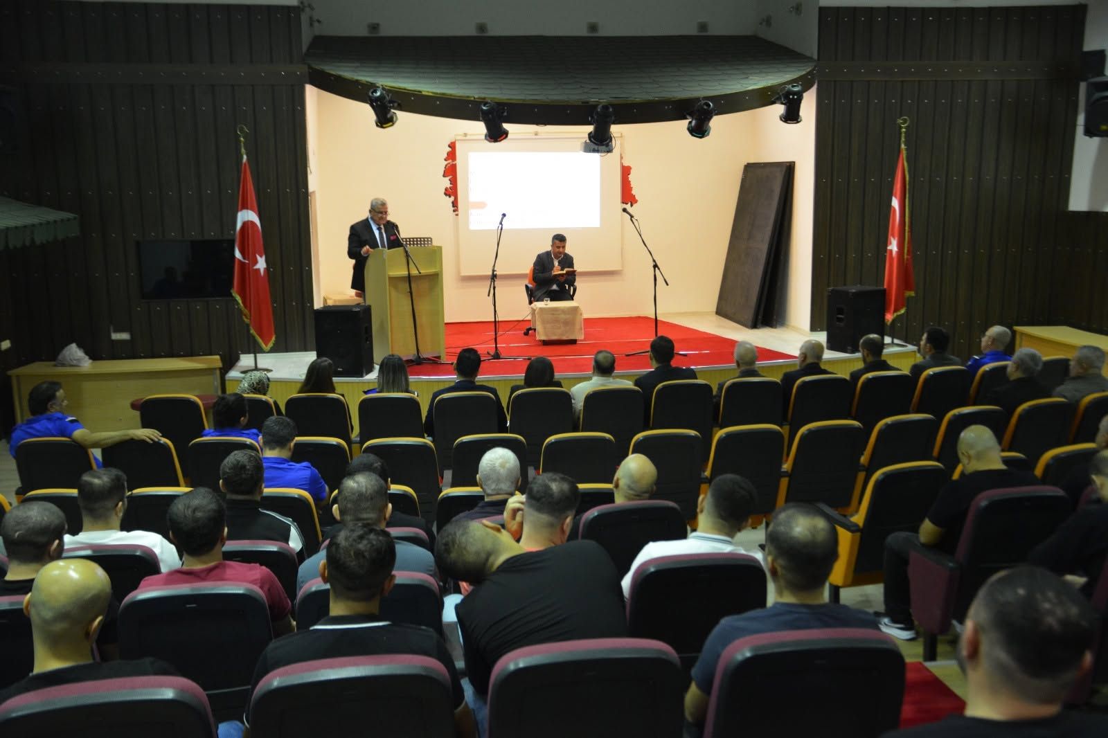 Osmaniye’de Hükümlülere İbadetin Önemi Anlatıldı2
