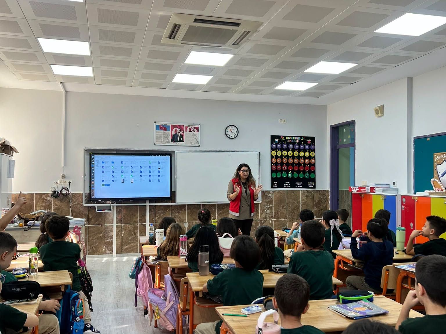 Osmaniye’de İlkokul Öğrencilerine Çocuk Hakları Eğitimi3