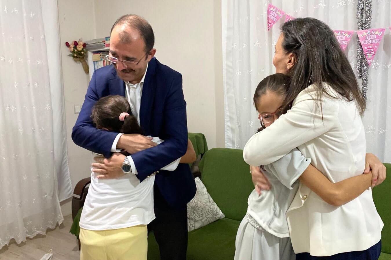 Osmaniye’de Kaymakam Dolu’dan Kübra Asya’ya Sürpriz2