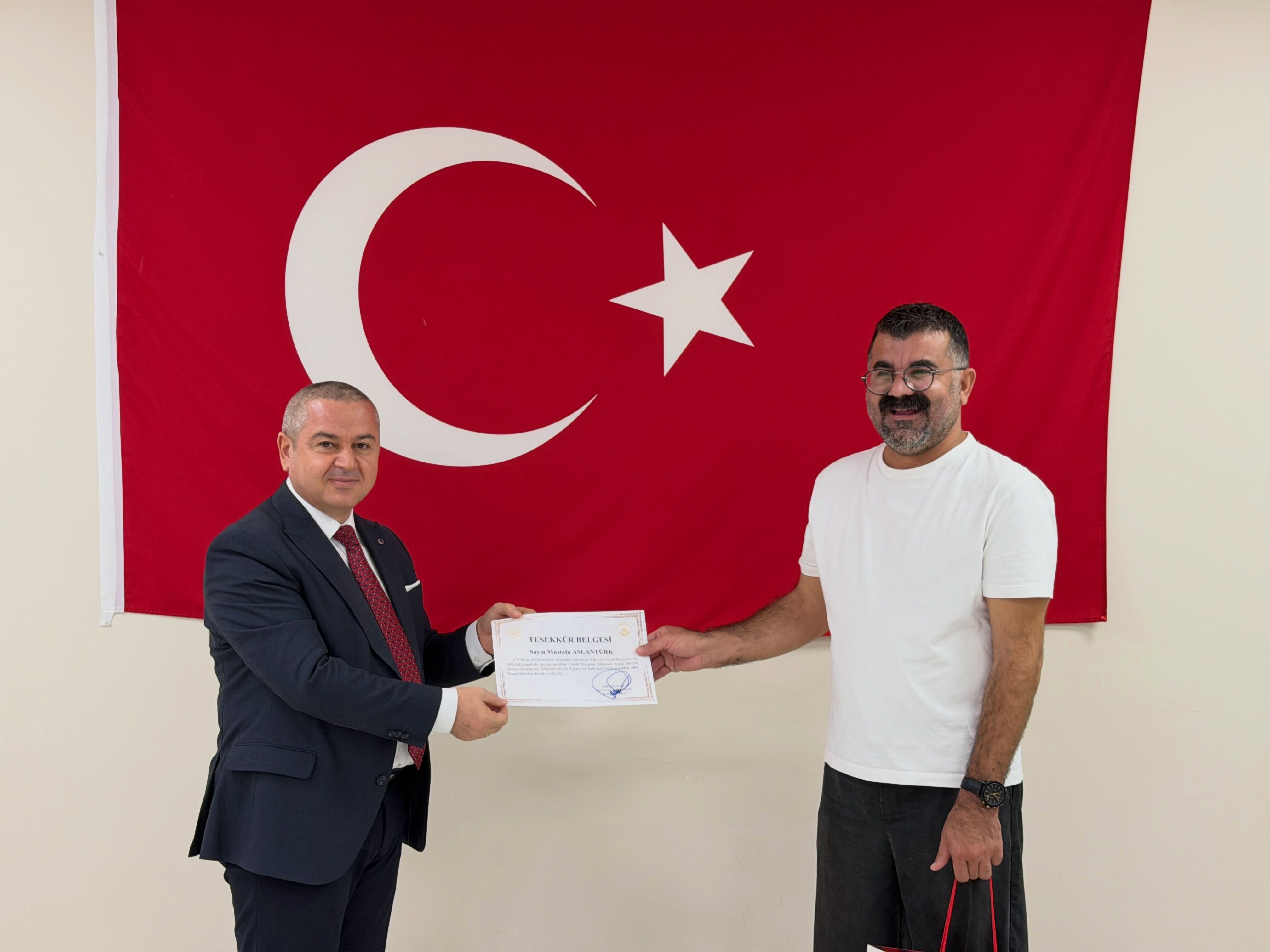 Osmaniye’de Meslek Elemanlarına Çocuk Koruma Eğitimi4