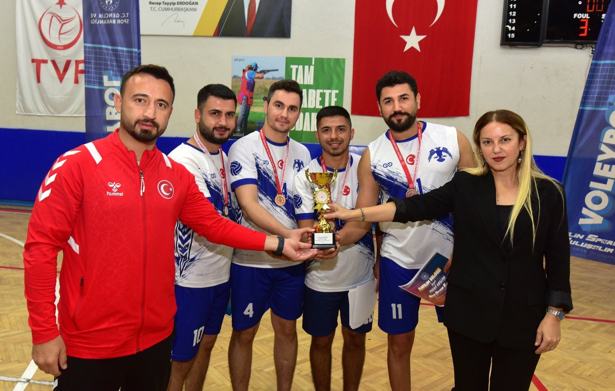 Osmaniye’de Voleybol Şampiyonu Özel Harekât Oldu4
