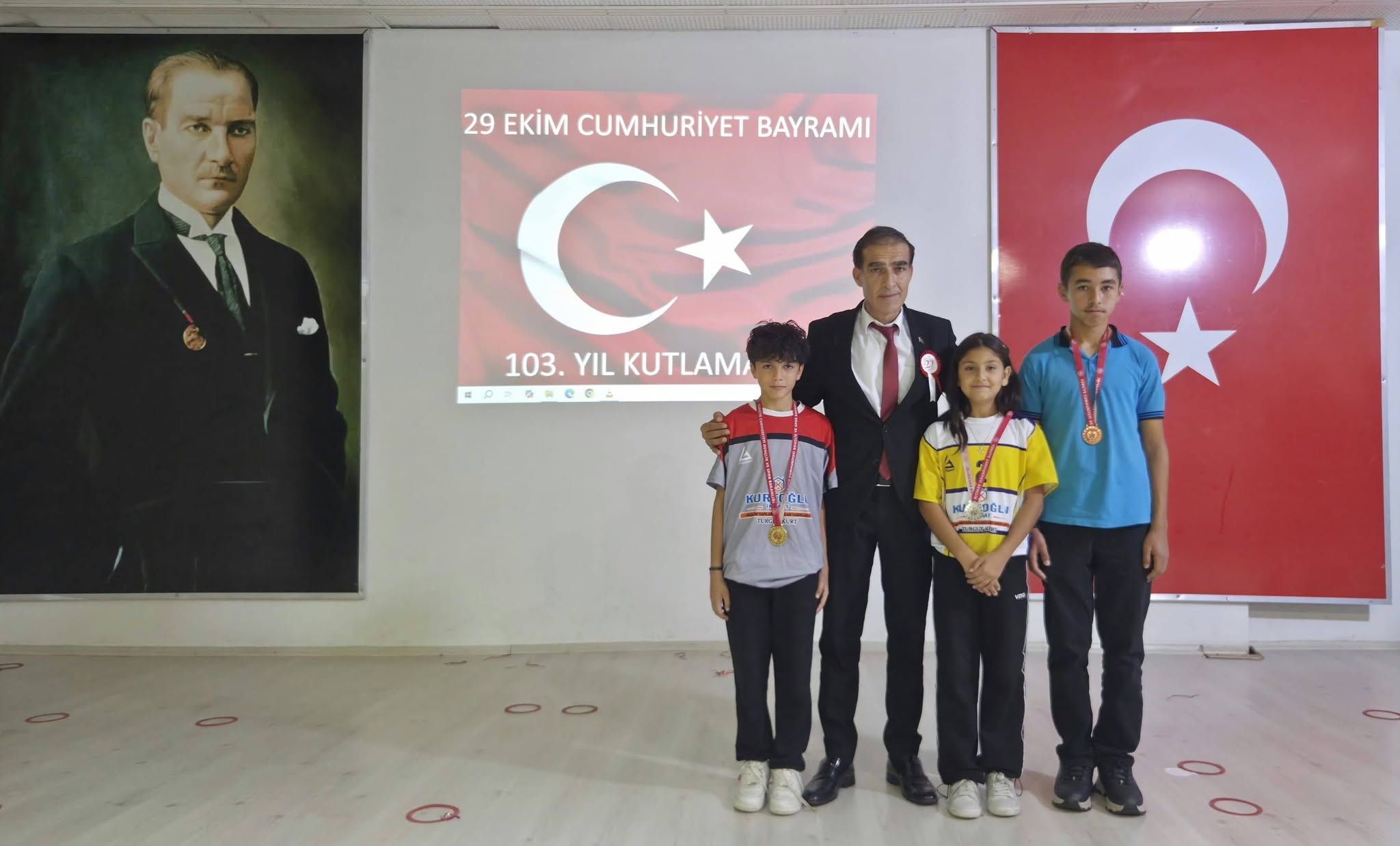 Sumbas’ta Cumhuriyet’in 103. Yılı Coşkuyla Kutlandı (12)