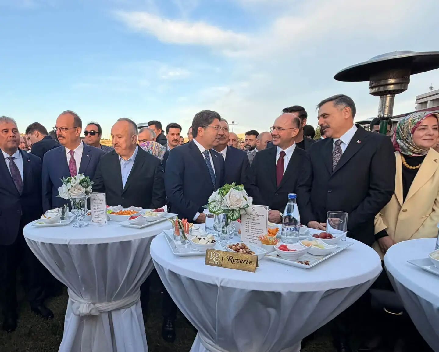Vali Serdengeçti’nin Kızının Düğününde Osmaniye Zirvesi3