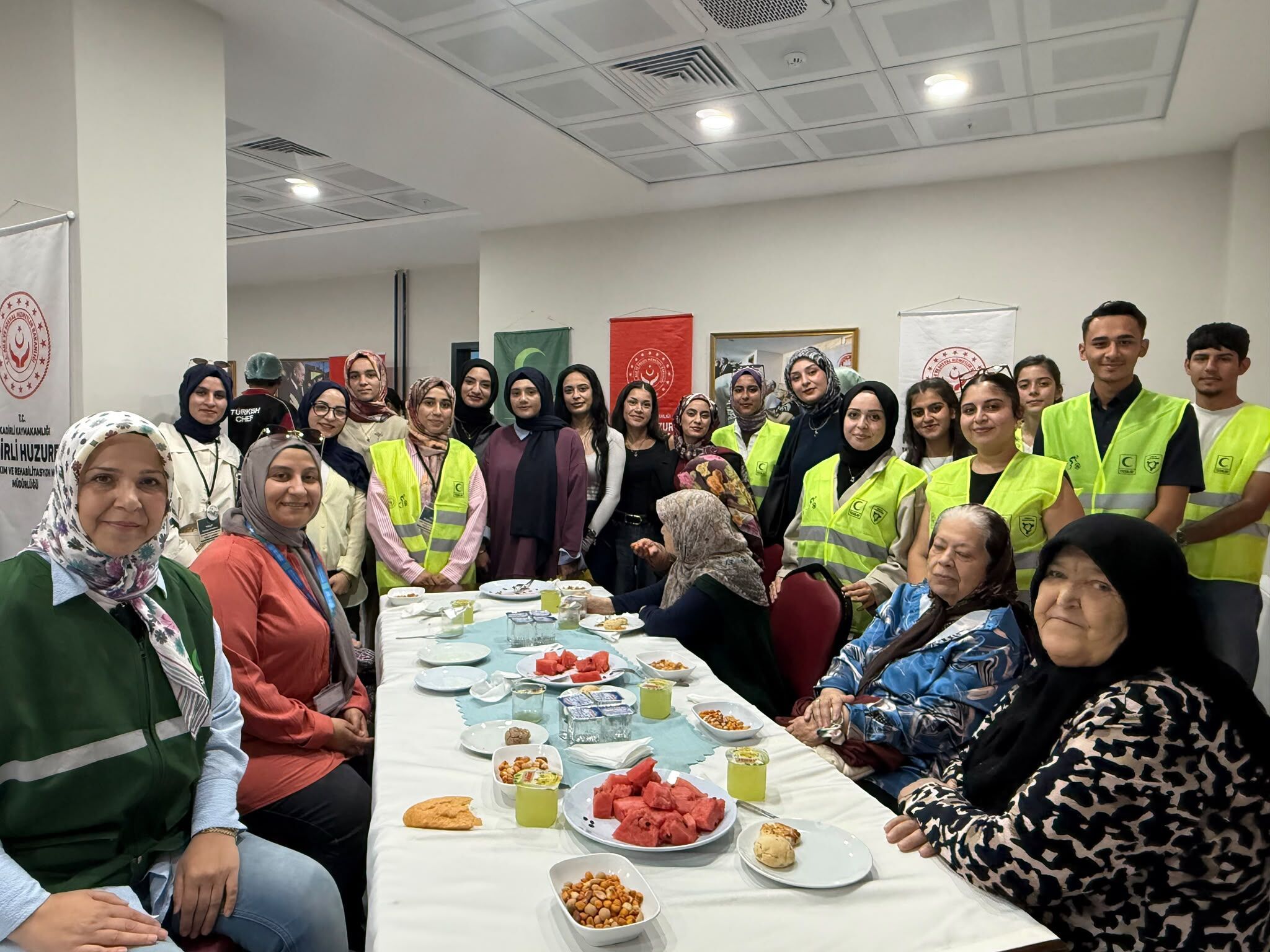 Yeşilay’dan Osmaniye’de Dünya Yaşlılar Günü Buluşması (4)