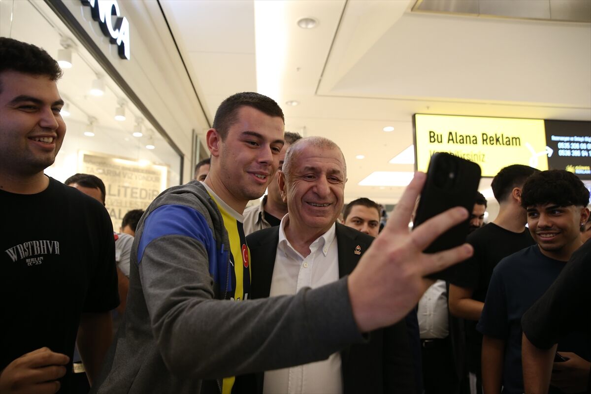 Zafer Partisi Genel Başkanı Özdağ, Hatay'da ziyaretlerde bulundu